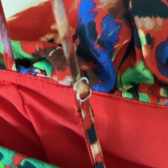 NWOT Zara Women's Red Floral Crop  Ruffled Top with spaghetti Straps - Picture 4 of 10